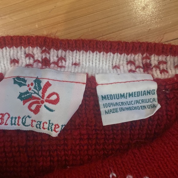 Santa sweater - Picture 2 of 3